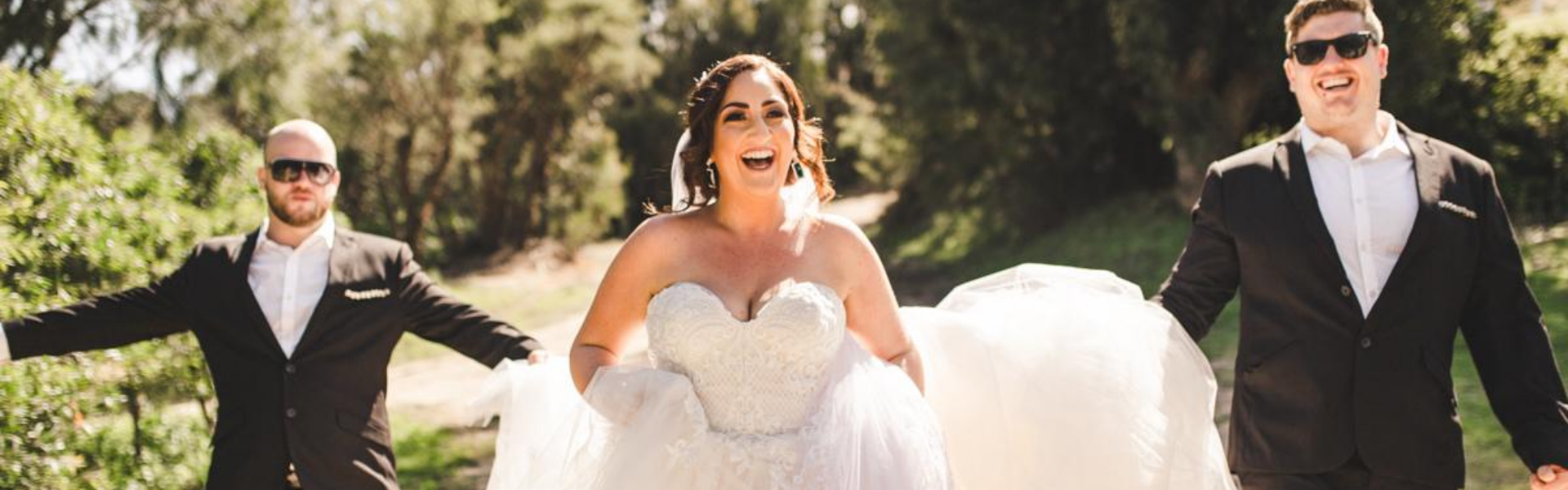 9fc5a9cf-9934-454f-9c60-59c803cb3d2f-1920x600 Easy Weddings Hero.png