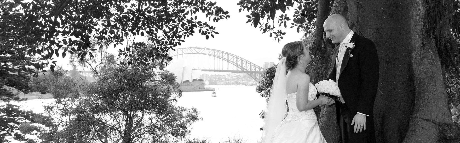 Bride and Groom Sydney Harbour