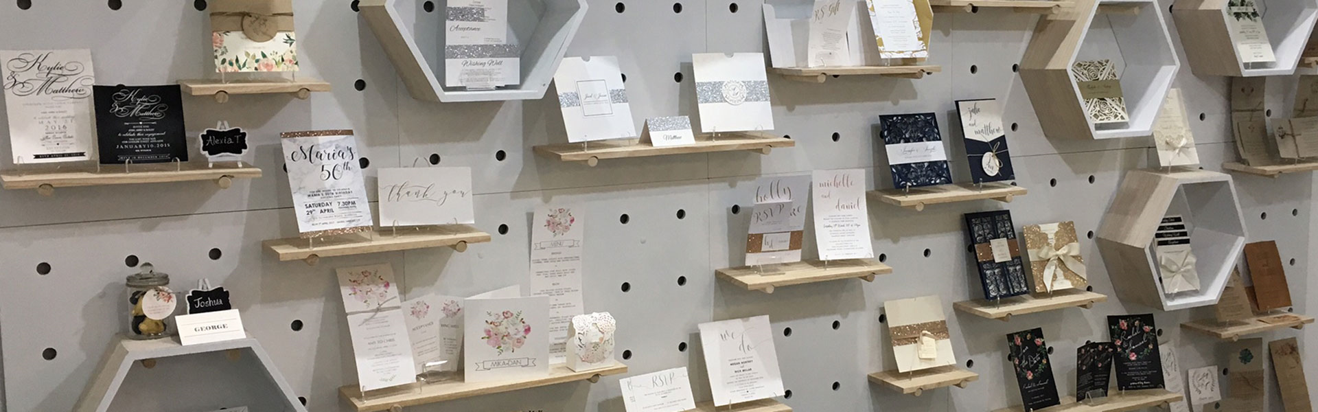 Giftables Invitation Studio