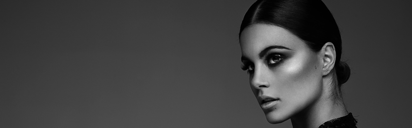 Glamorous Smokey Eye