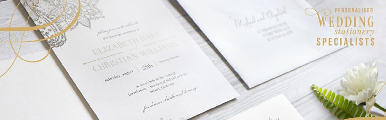 Lovestruck Invitations