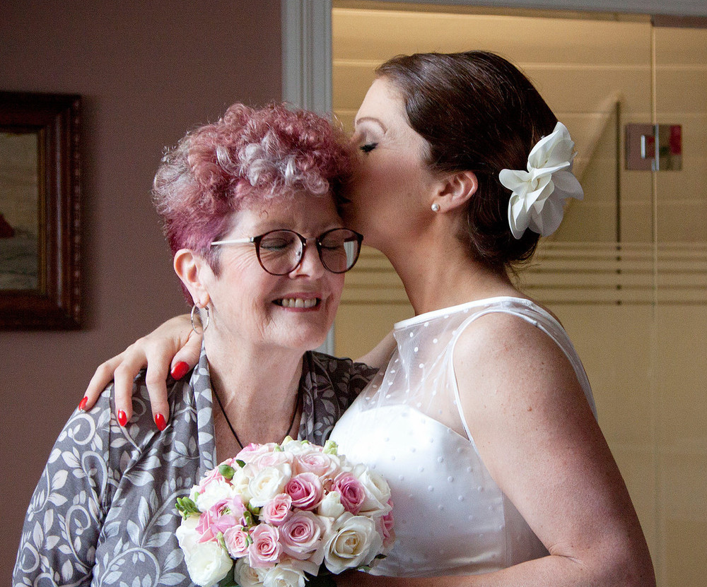 Sue Lee-Archer Celebrant