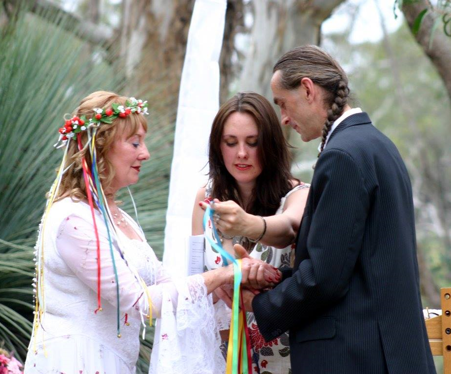 Two Tie The Knot Celebrant Services