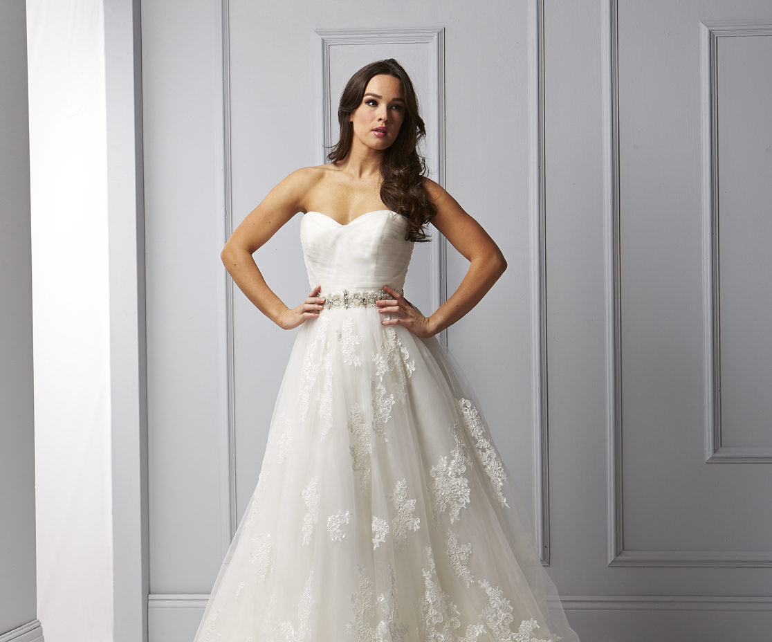 Wedding Shop On The Move