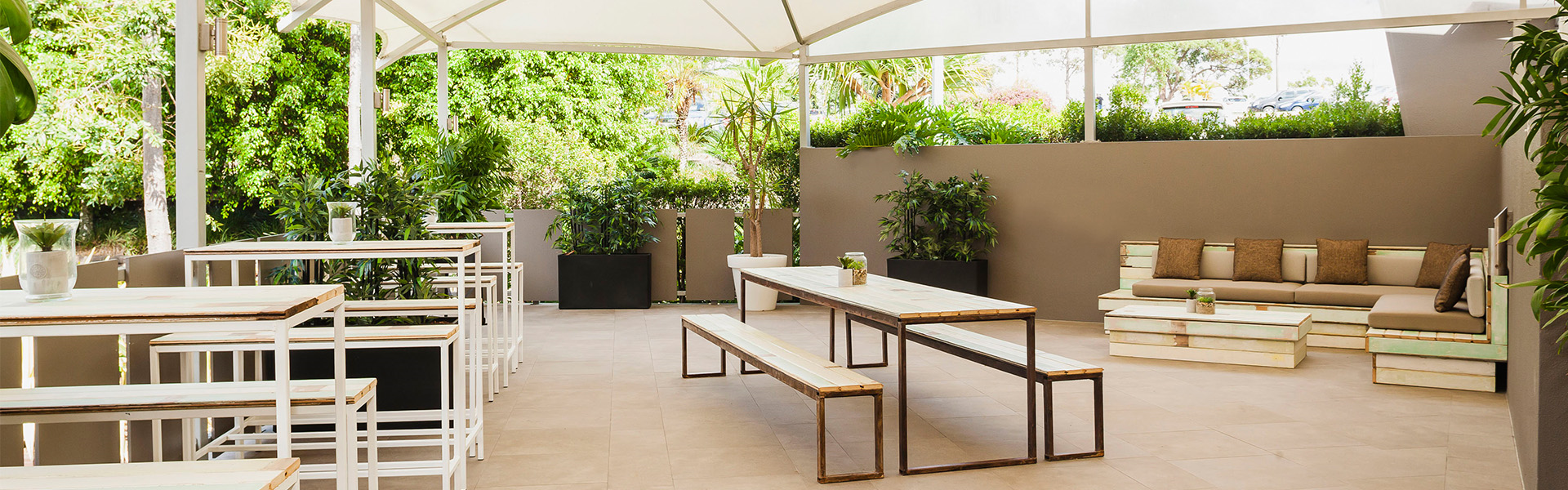 Wedding at Southport Sharks