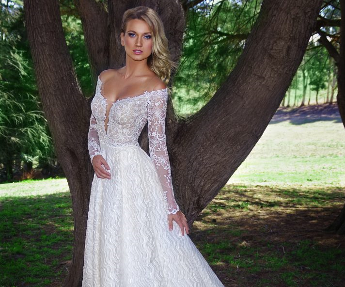 Posing Masterclass with Yana Martens