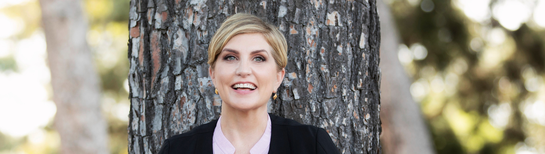 Amanda Louise SupplierHero Marriage Celebrant