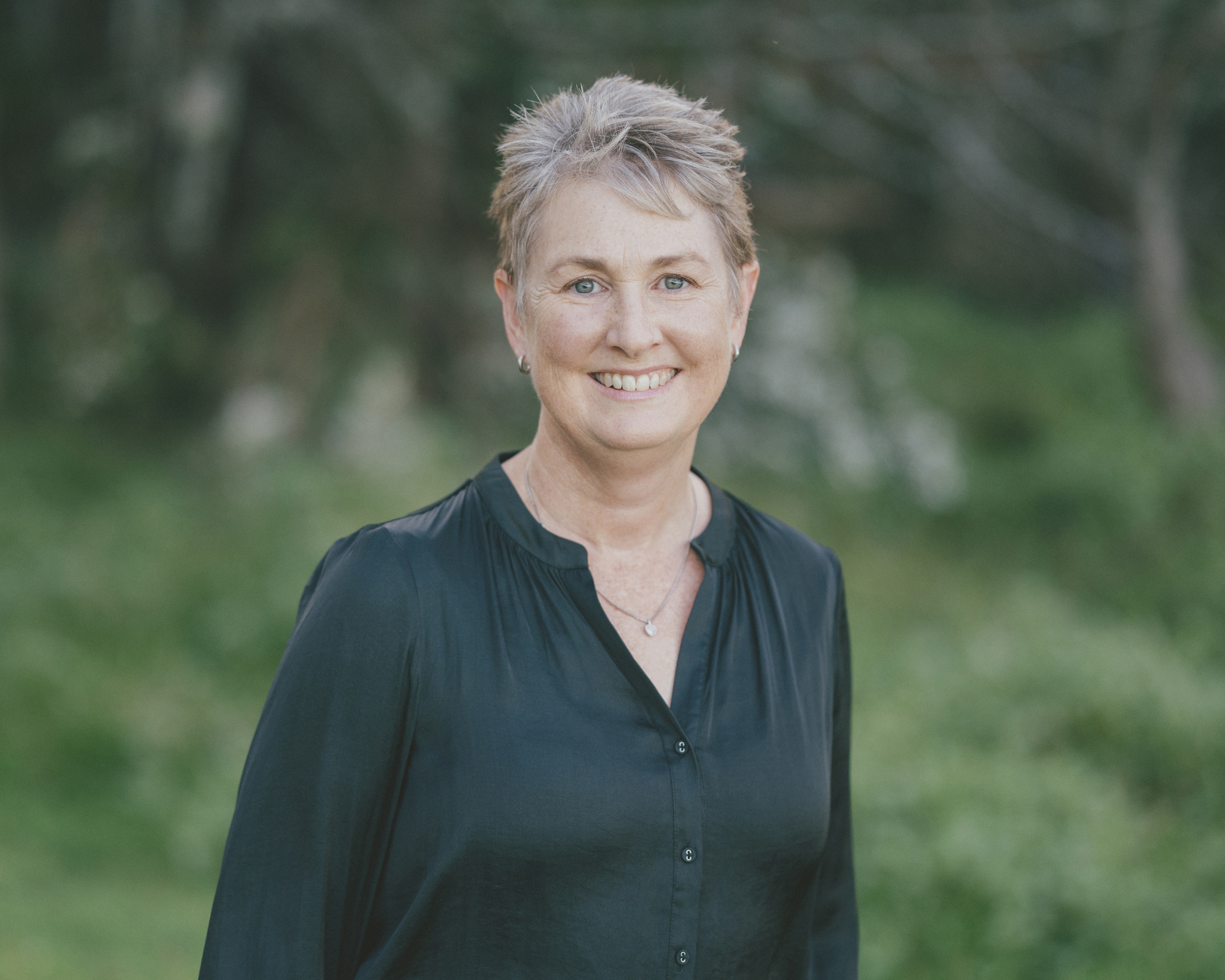 Amanda Martin Celebrant SupplierHero Marriage Celebrant