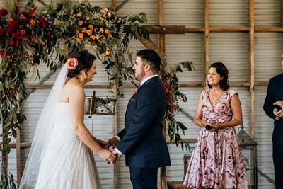 Marriage Celebrants-Jane Silich