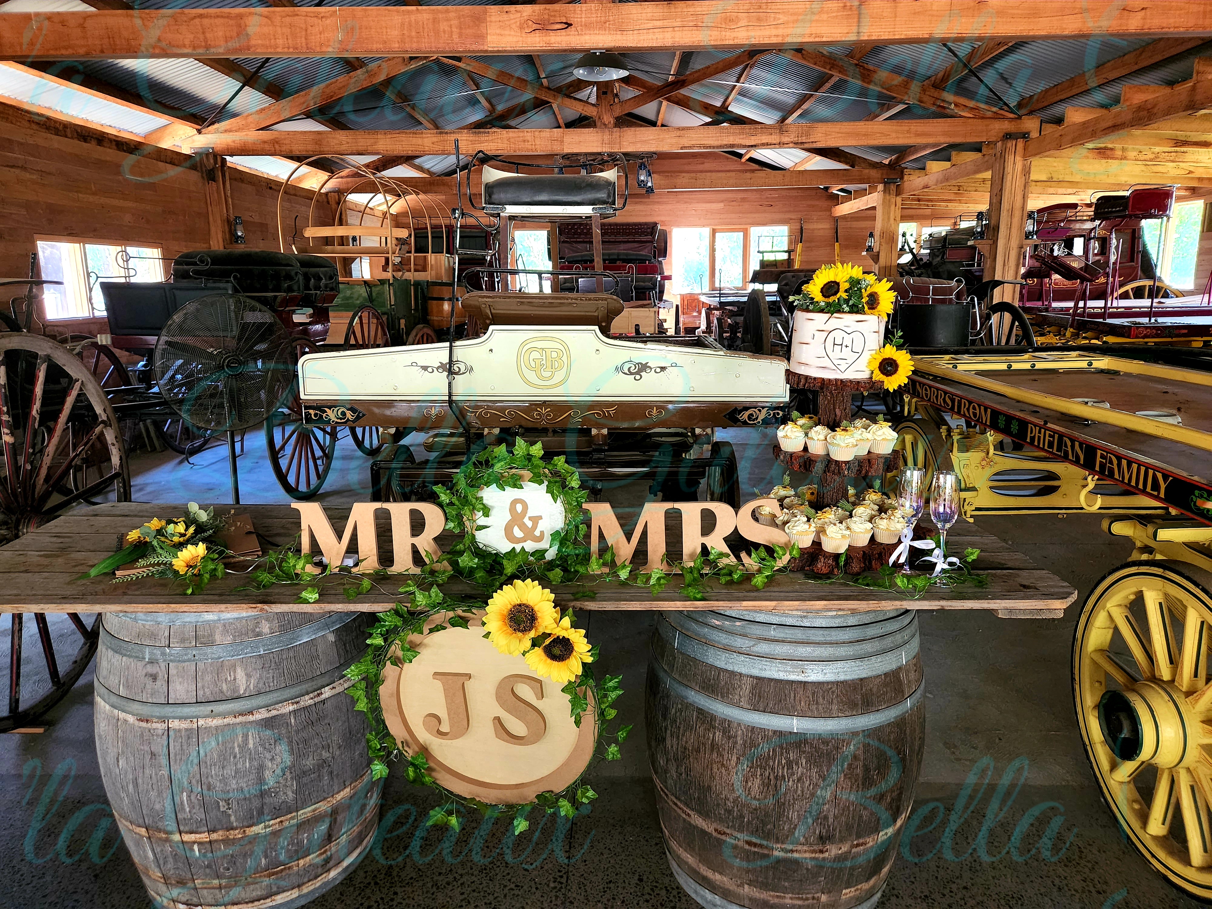 Bella Gateaux SupplierHero Wedding Cakes