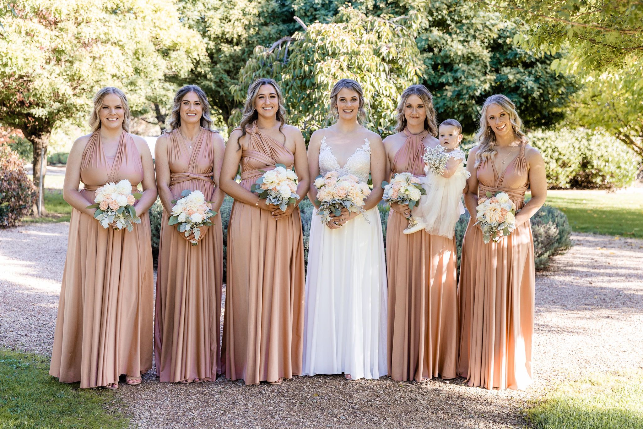 Bessie Creek Flowers SupplierHero Wedding Flowers