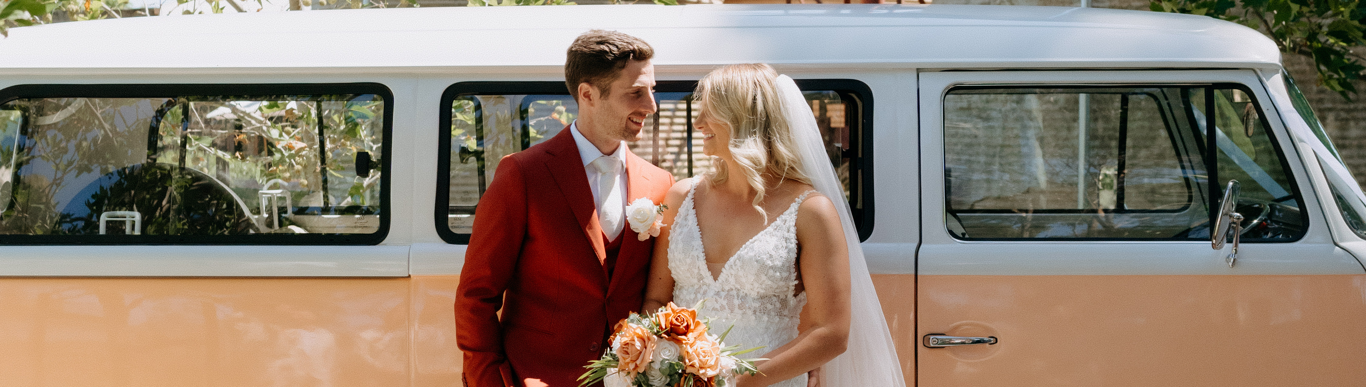 Billie Love Bus SupplierHero Wedding Cars