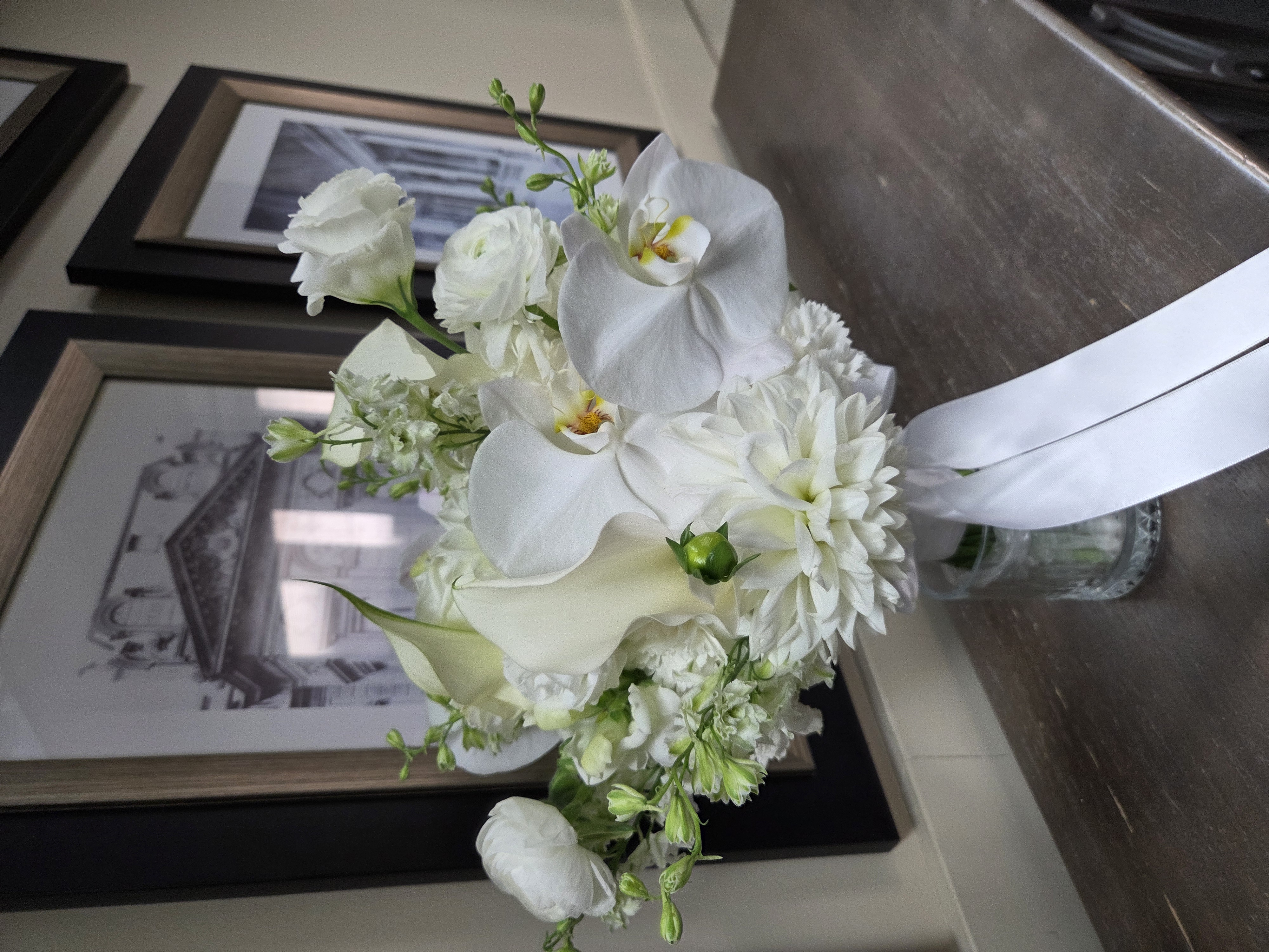 Blossoms Nest SupplierHero Wedding Flowers