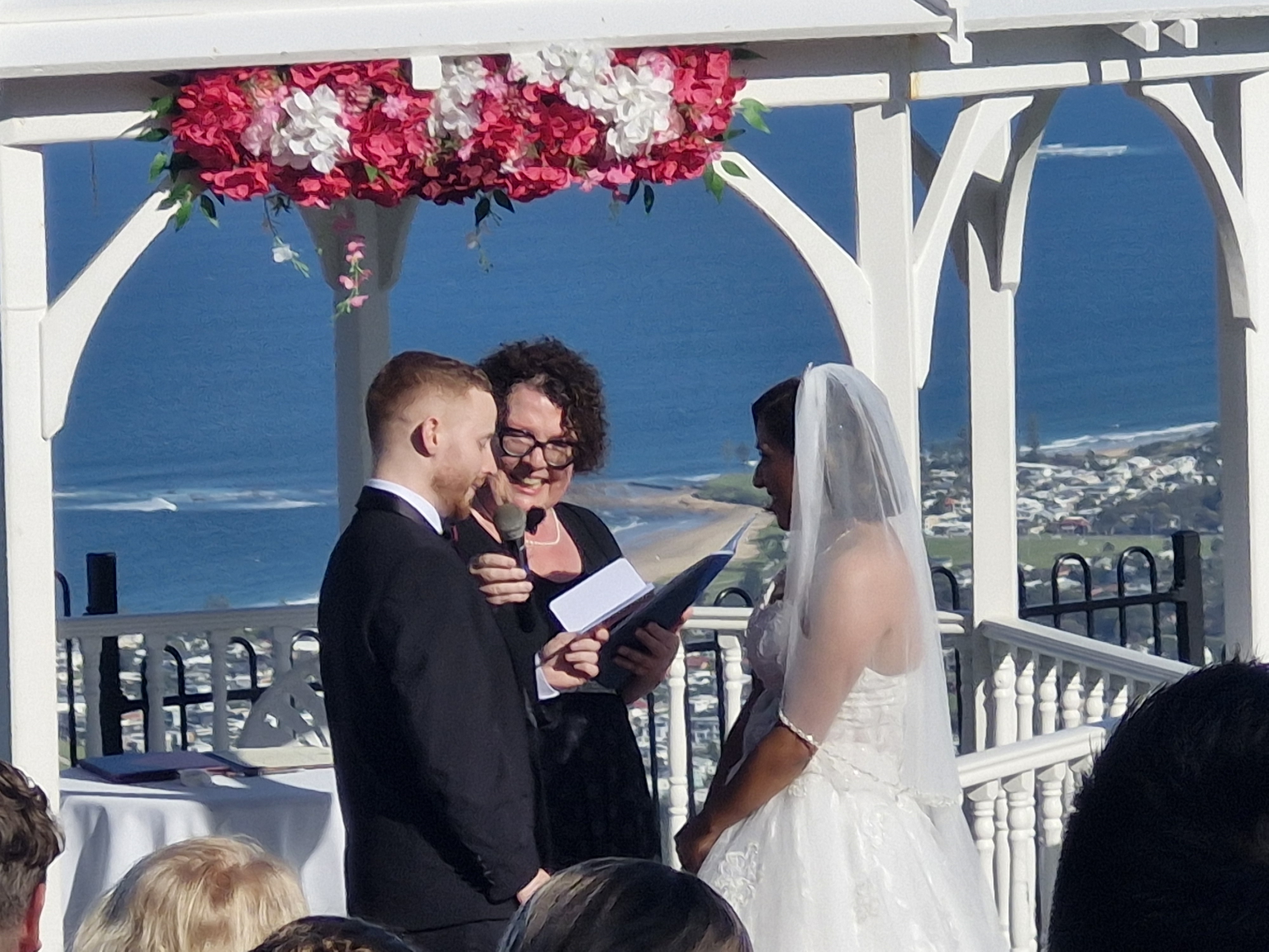 Budgy B Celebrant - Jane Hansen SupplierHero Marriage Celebrants