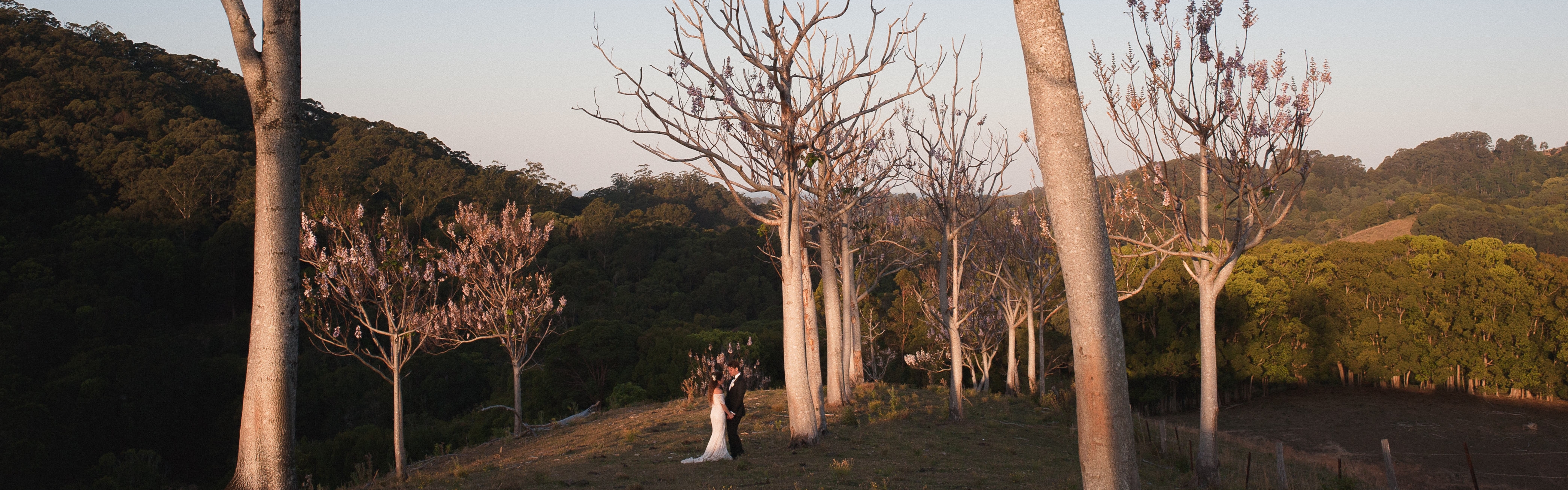 c5ad641d-bce8-4491-afe9-1a1a401b75fb-Gab & Kane 06 Bridal portraits-247.jpg