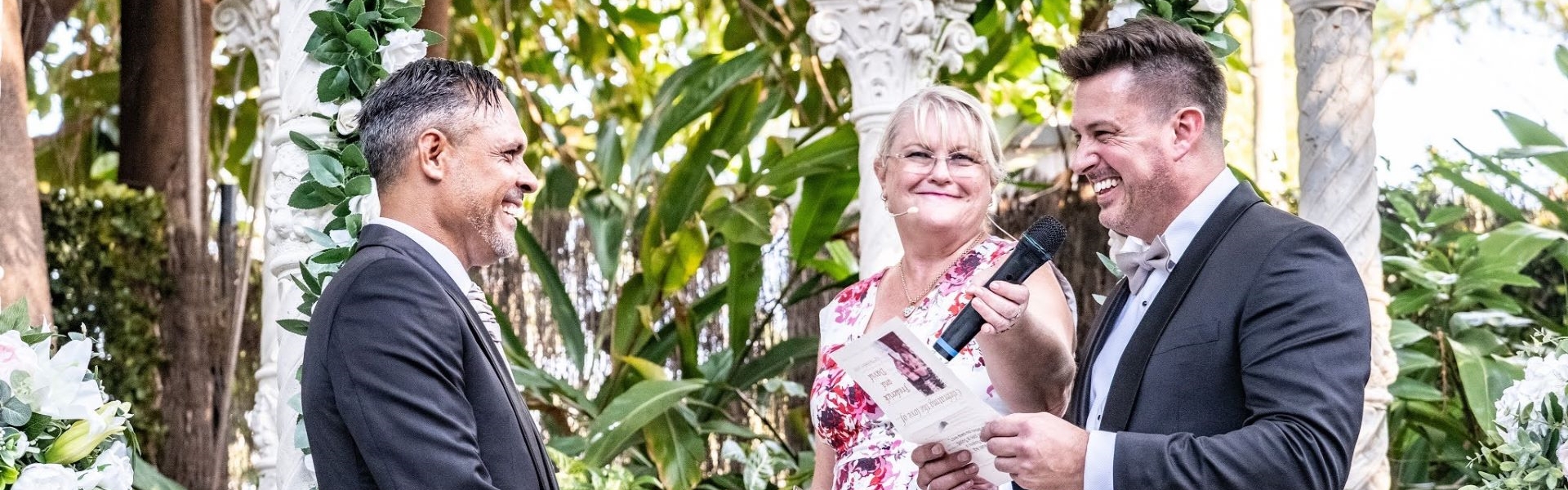 c87afb54-1d39-438f-b0df-de90358a43cb-easy weddings.jpg