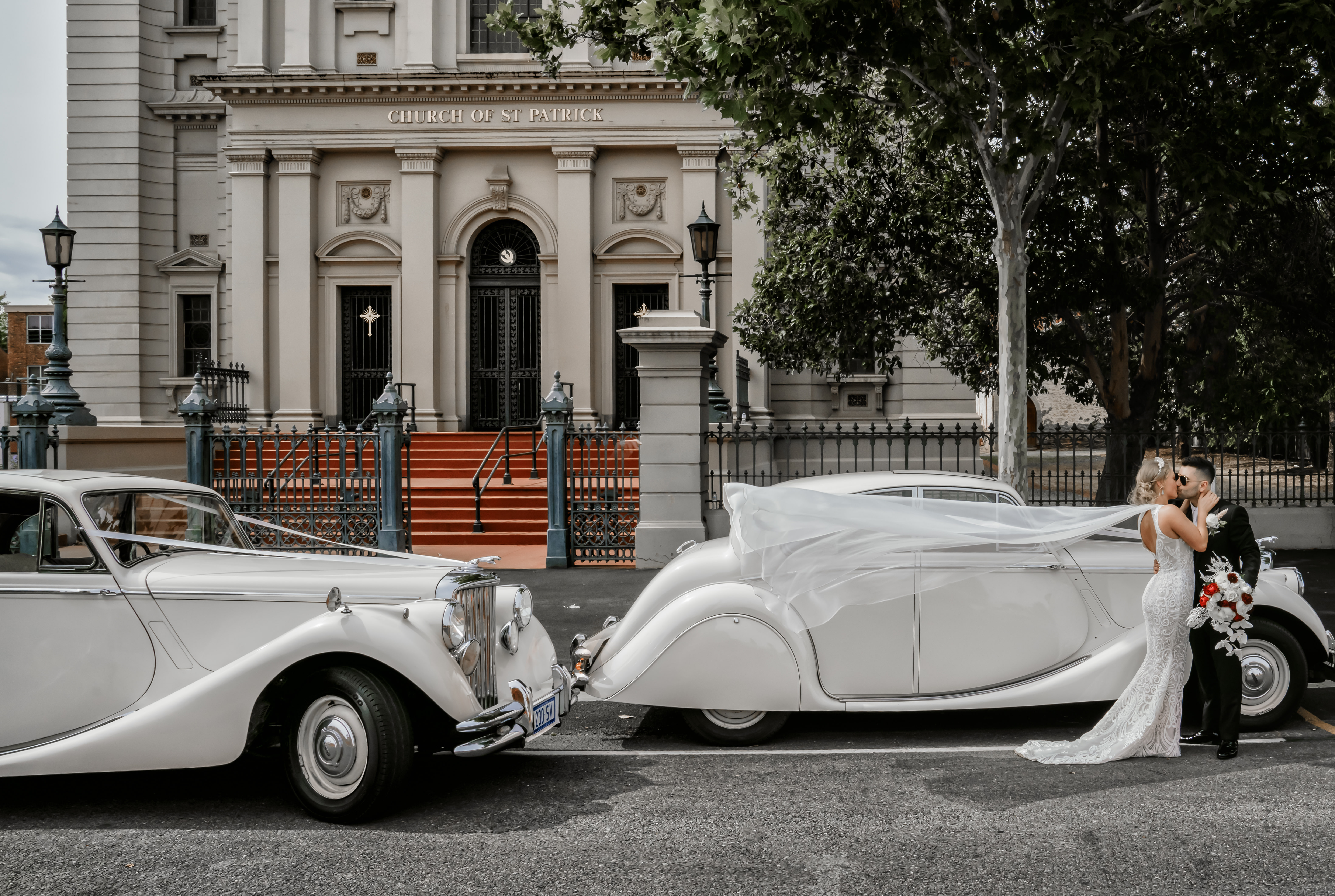 Classic Jags SupplierHero Wedding Cars