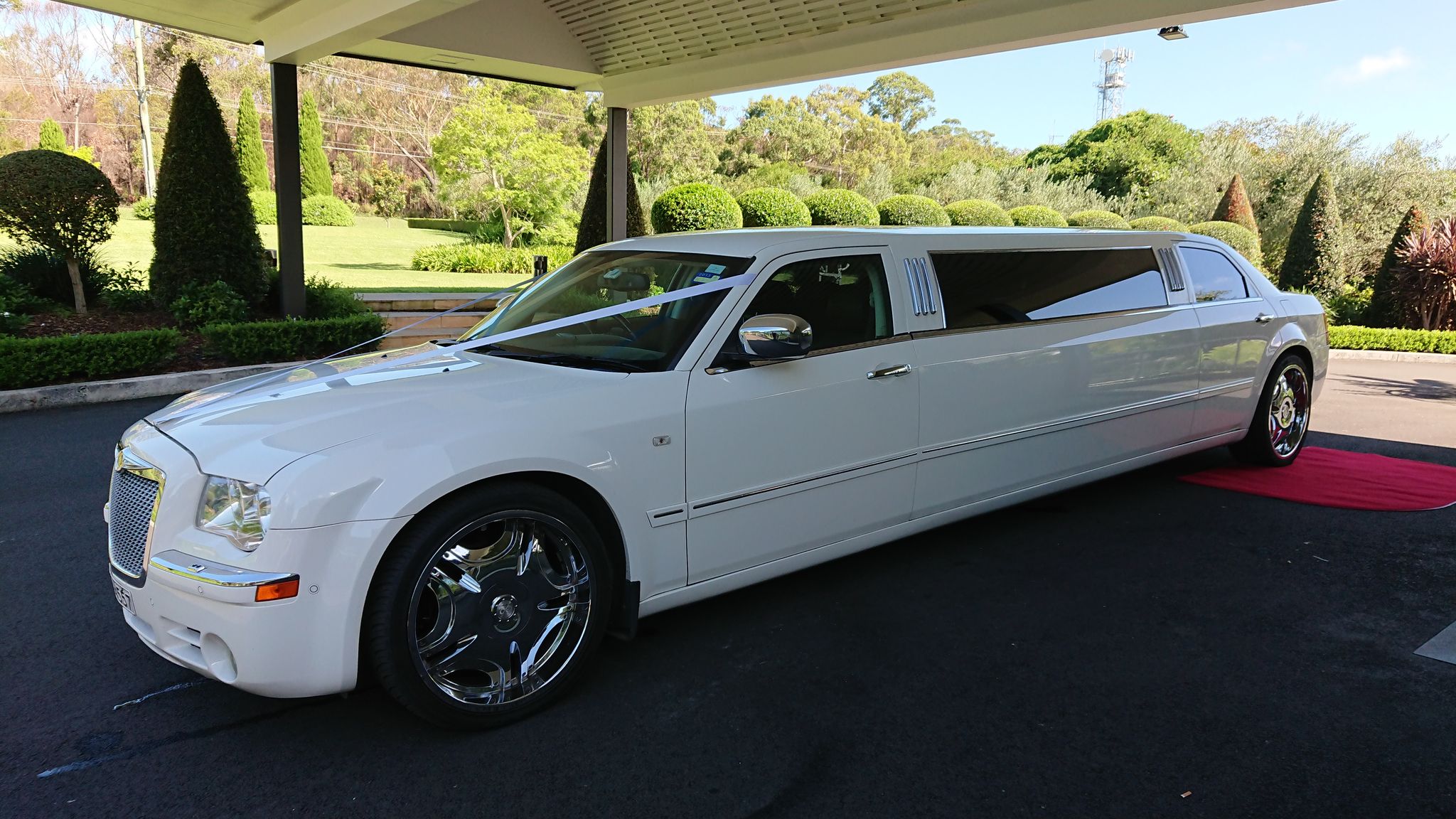 Classy Limousines SupplierHero Wedding Cars