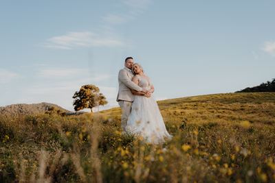 Cowbell Creek SupplierProfileLive Wedding Venues