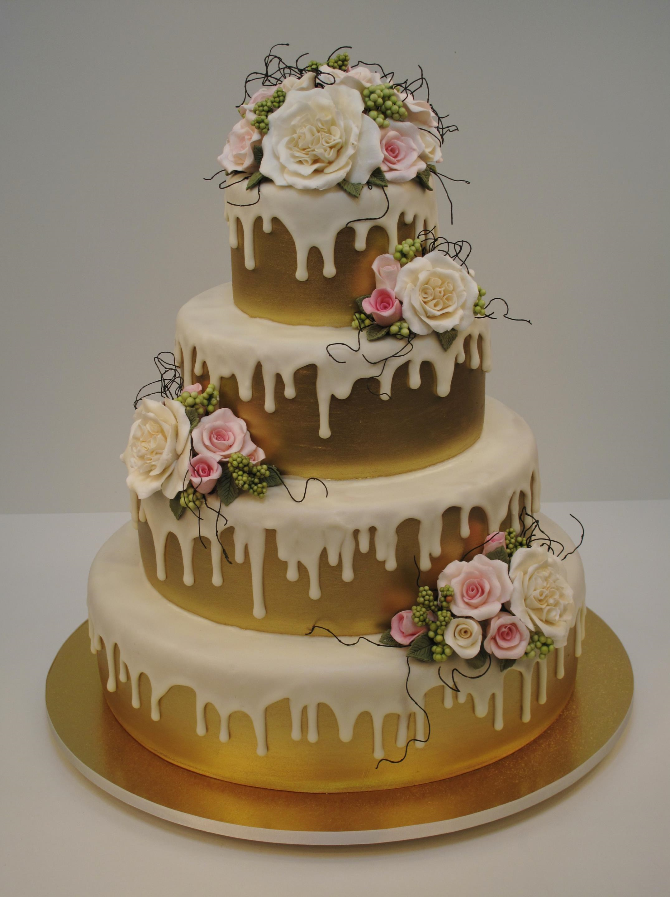 Cakes of Your Dreams Wedding Cakes Queanbeyan Easy Weddings