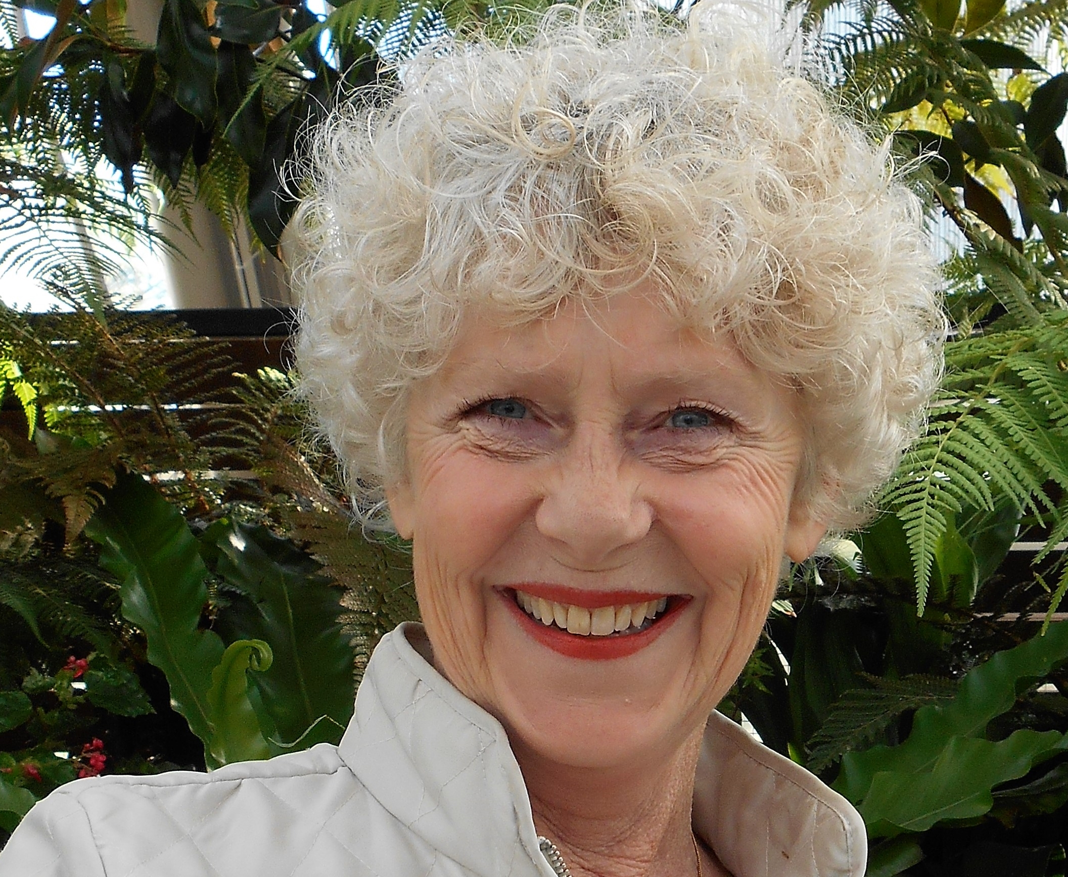 Lisa Ballinger Celebrant