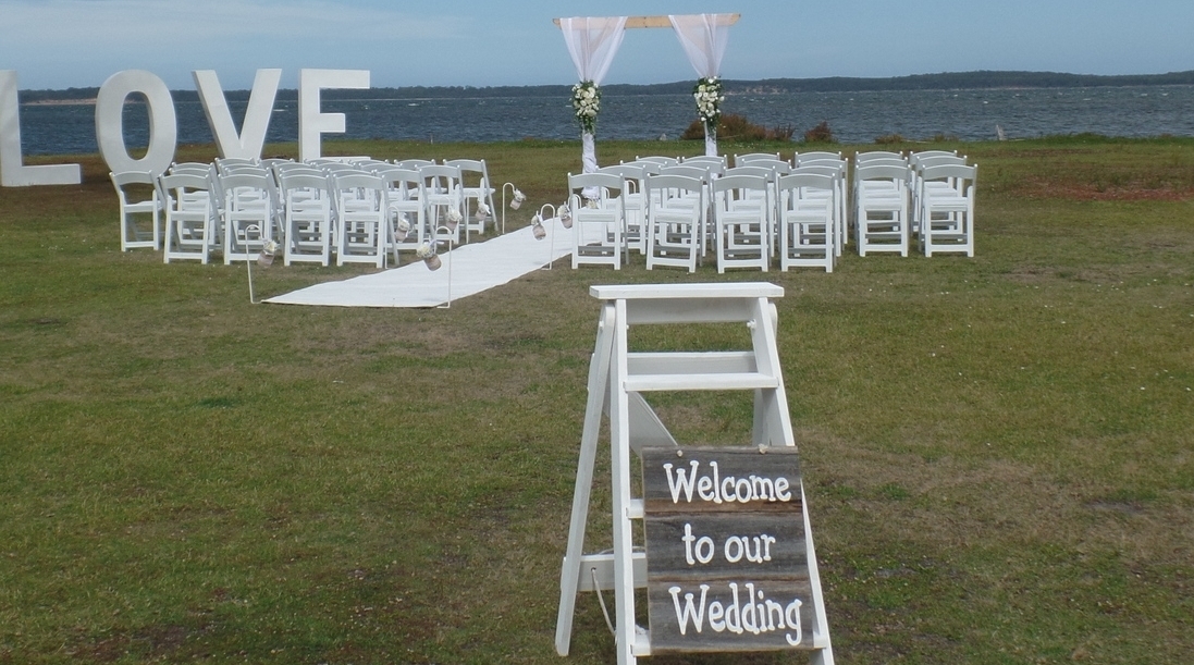 Waterfront Retreat at Wattle Point