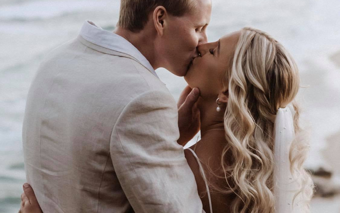 DIVINE HAIR & BEAUTY