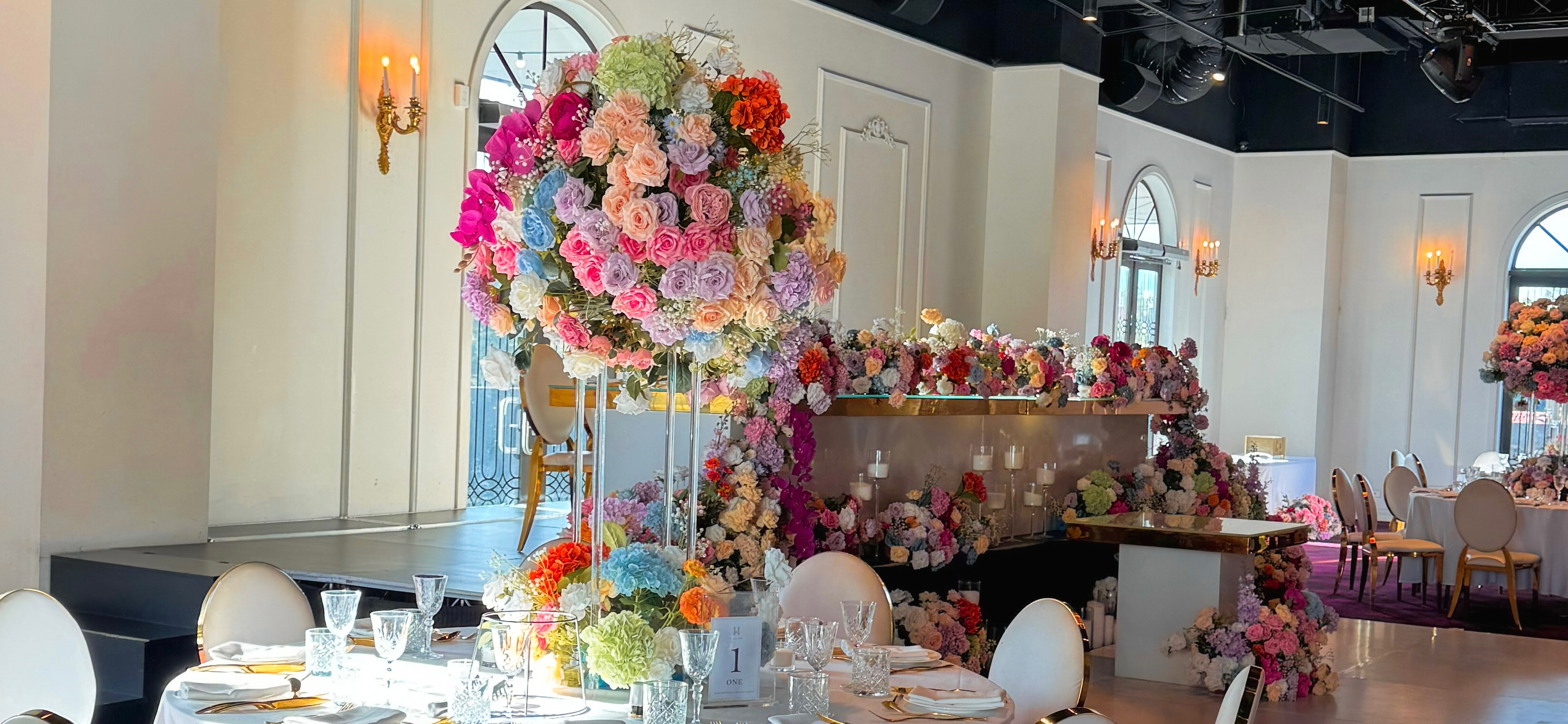 Dreamy Weddings & Events by Myra SupplierHero Wedding Stylists