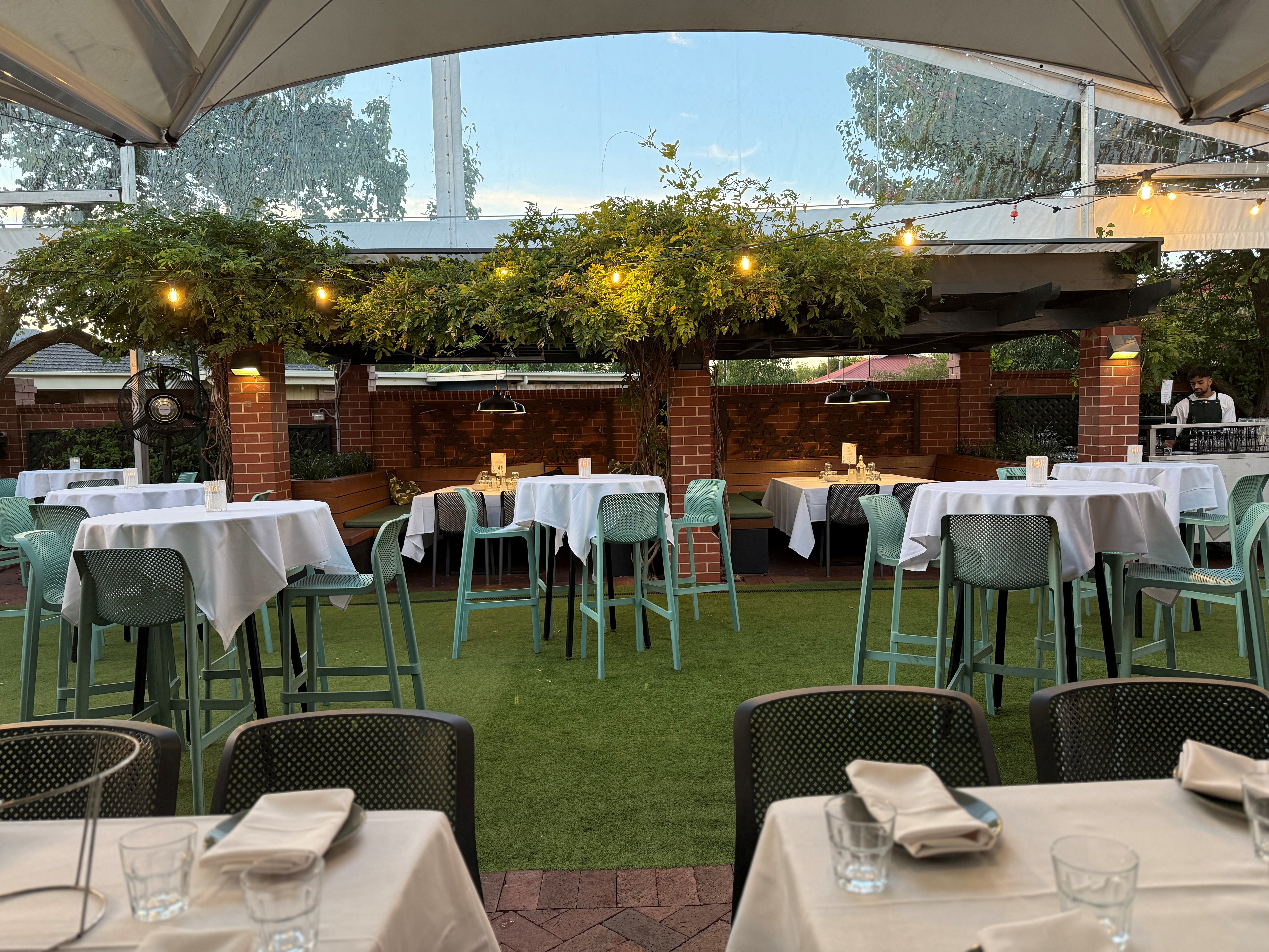 Edinburgh Hotel and Cellars SupplierHero Wedding Venues