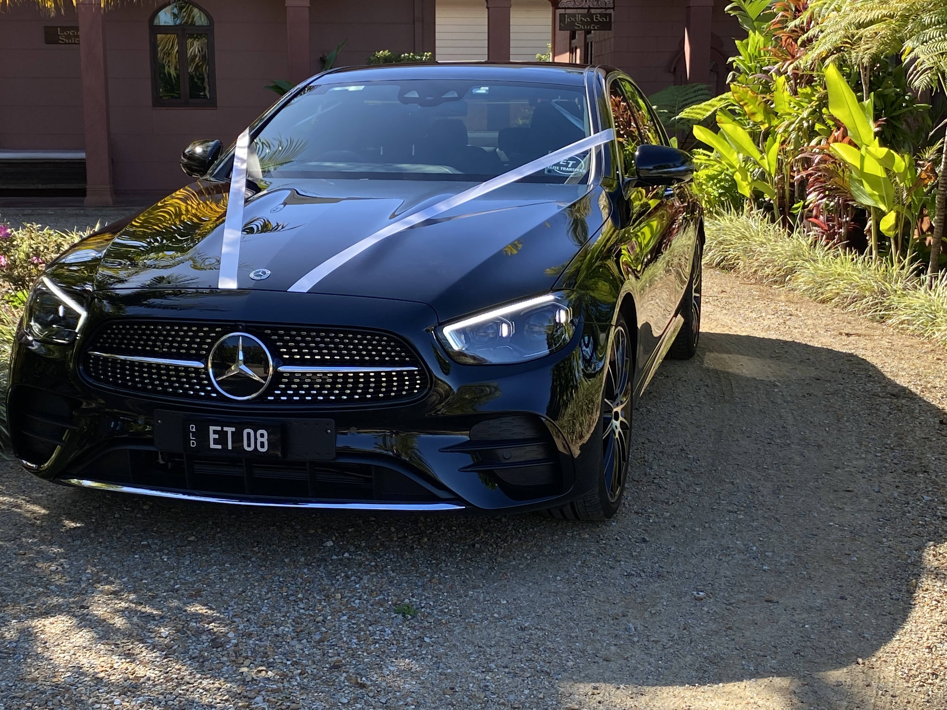 Elite Transfers SupplierHero Wedding Cars