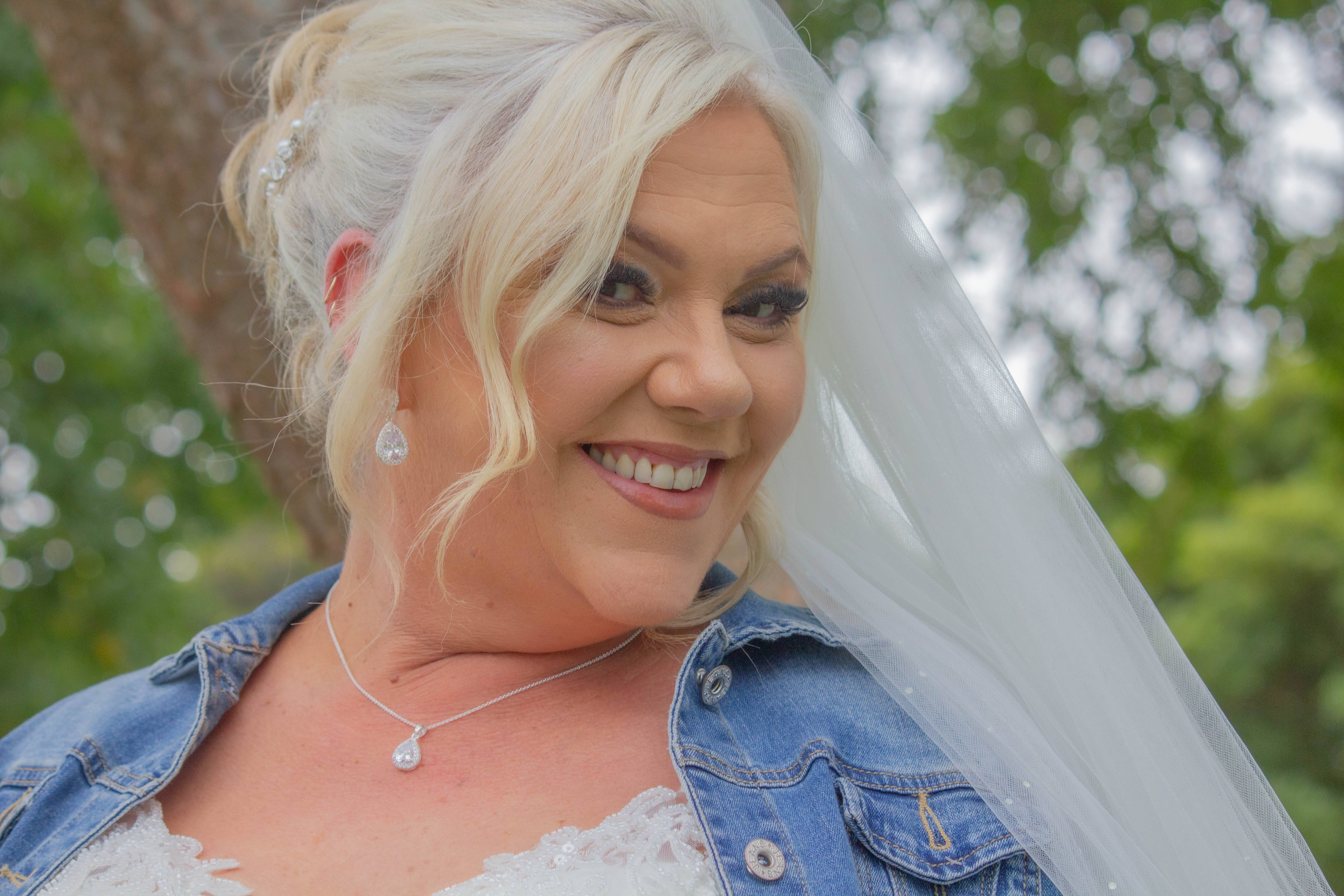 elizabeth-macy-photography-wedding-photography-beveridge-easy-weddings