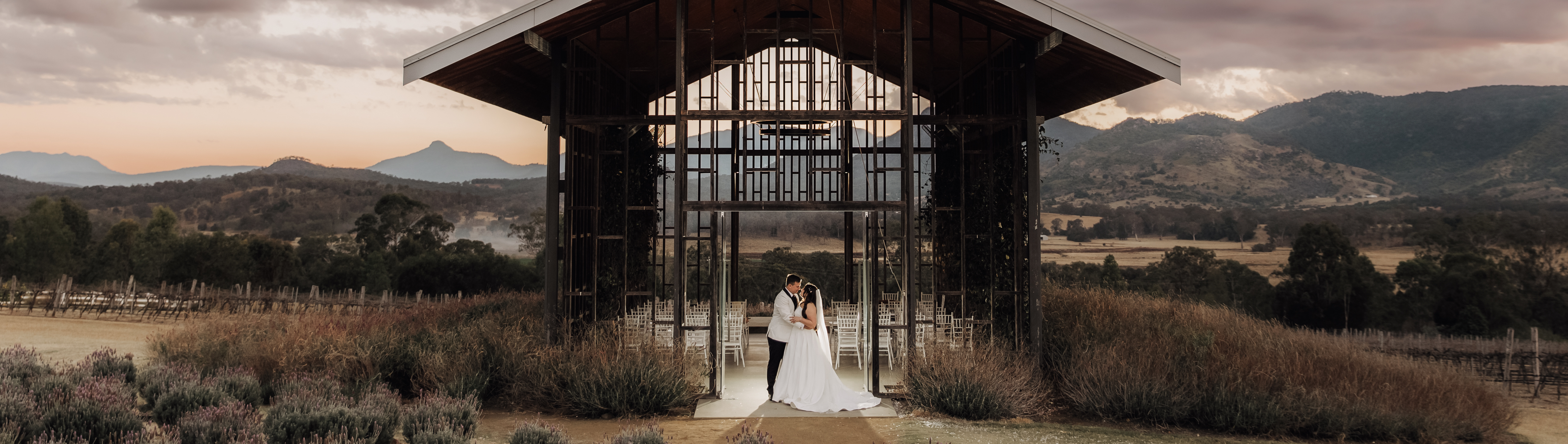 Elle Wedding Studios SupplierHero Wedding Photography