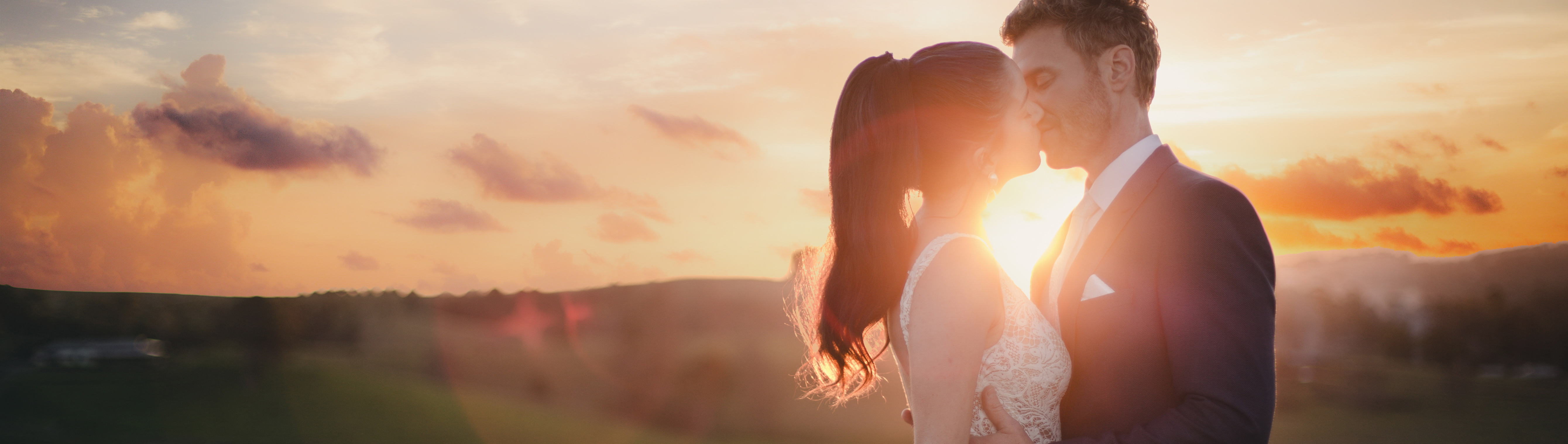 Elle Wedding Studios SupplierHero Wedding Photography