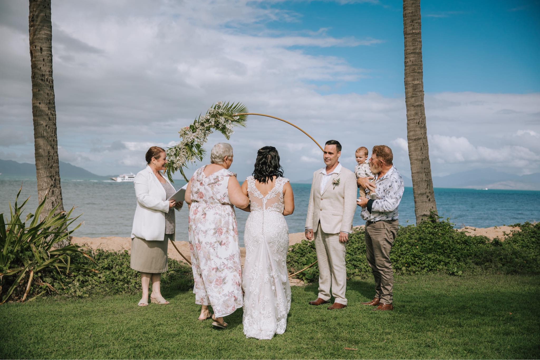 Eronda Ceremonies SupplierHero Marriage Celebrant