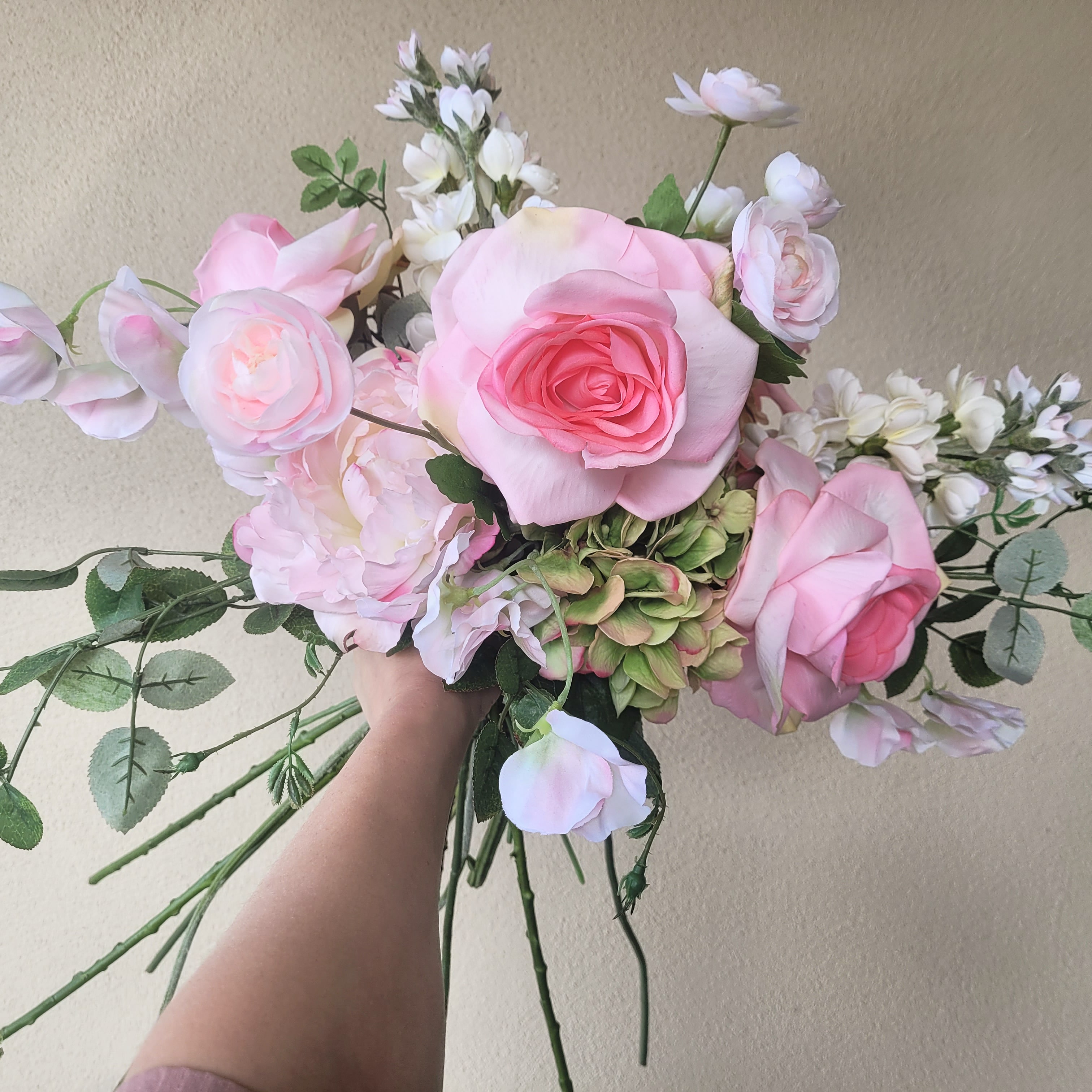 Eva Blossom Flowers SupplierHero Wedding Flowers