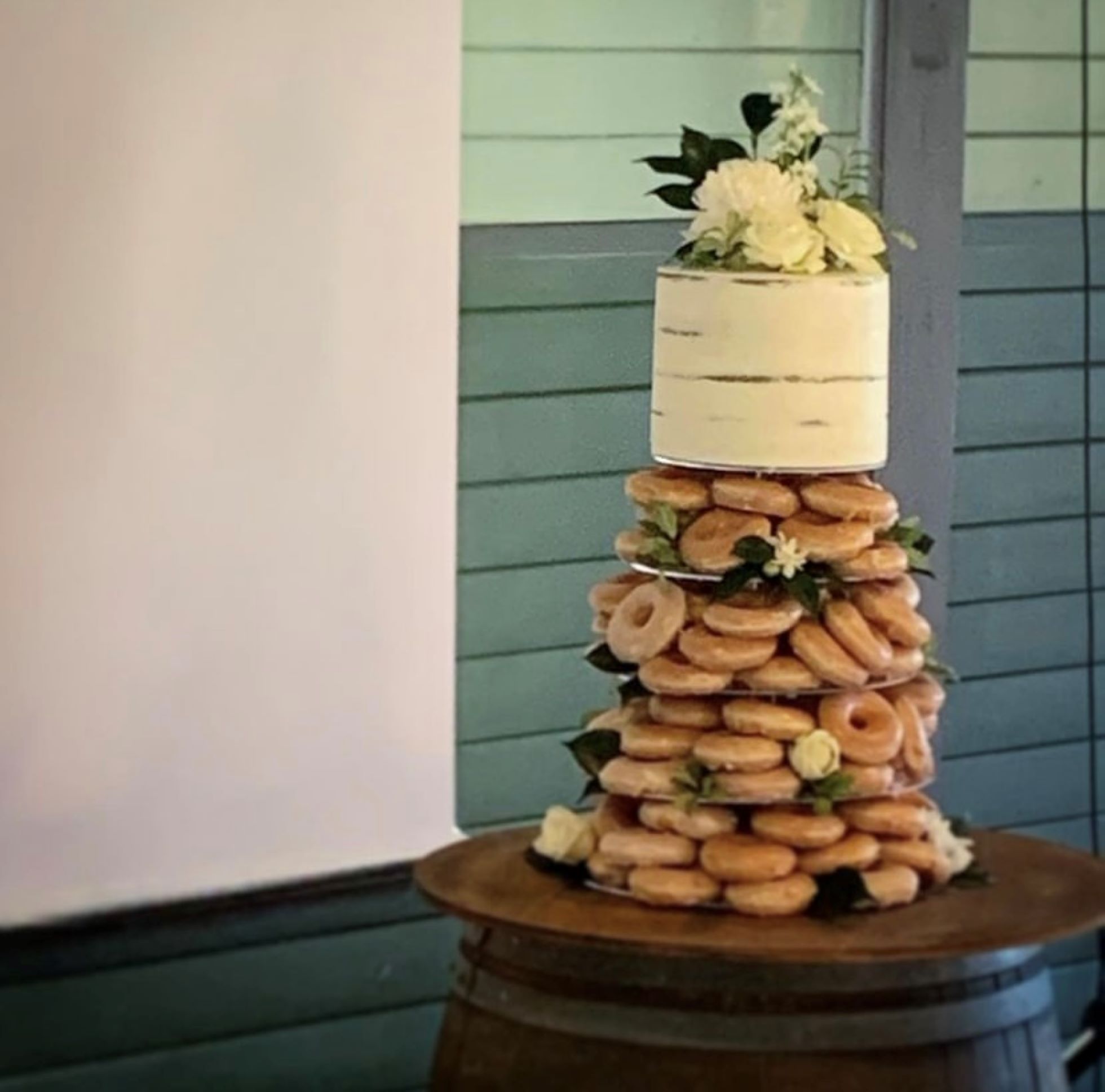 Every Last Crumb SupplierHero Wedding Cakes