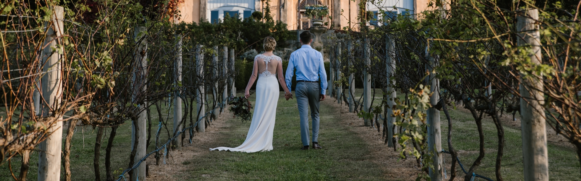 f82be3fd-979b-424f-8f54-7ed42213c3dd-Easy Weddings Hero Image 3.jpg