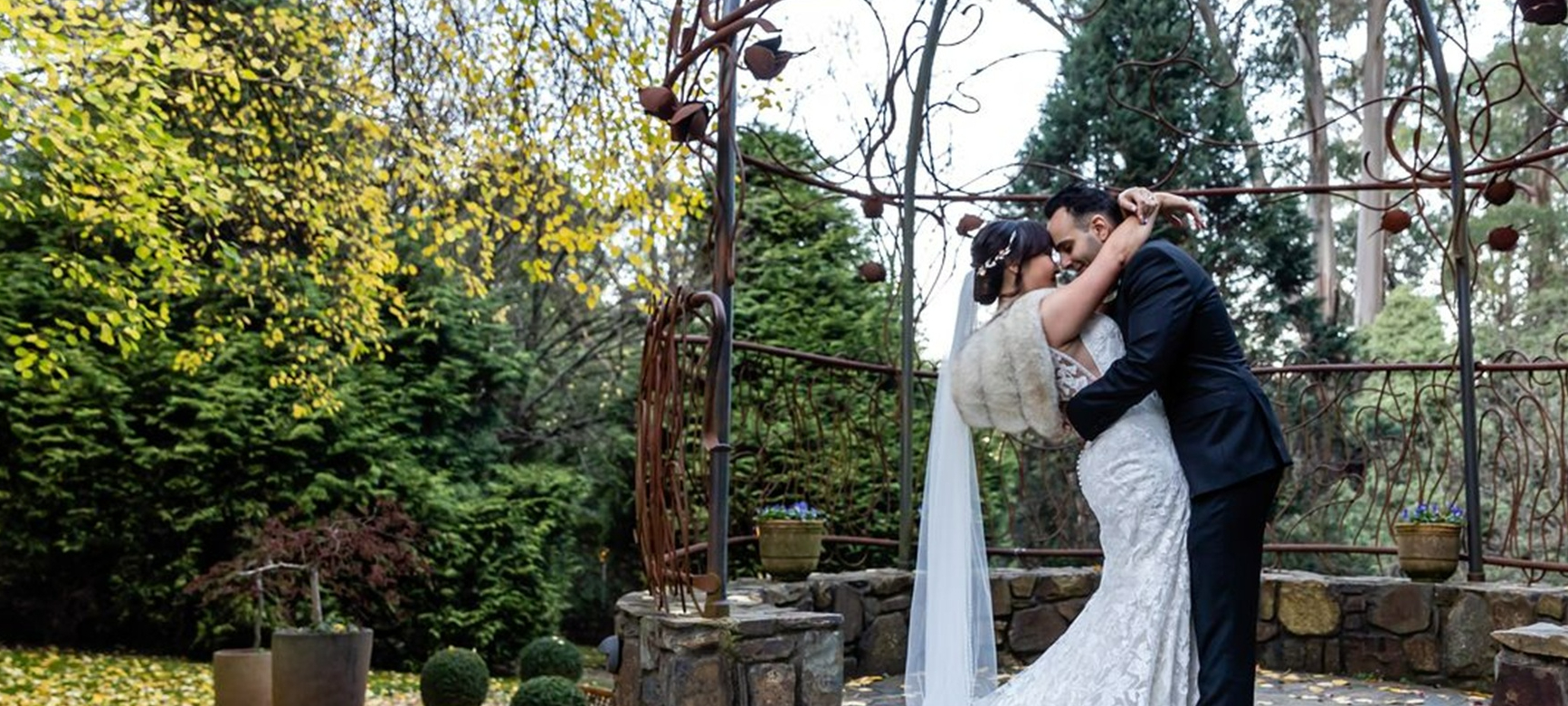 Feather Finish Photography SupplierHero Wedding Photography