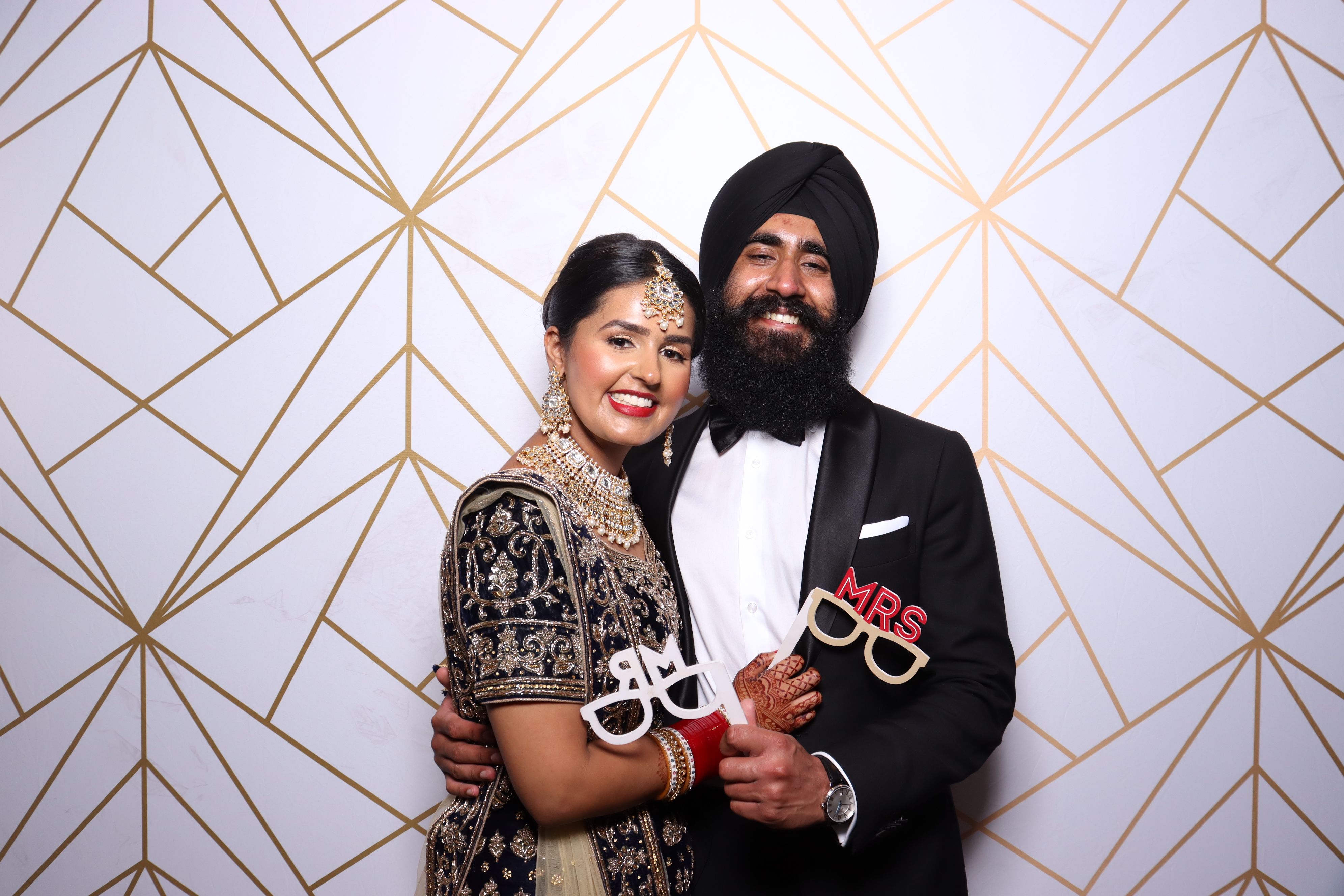 Forever Snaps SupplierHero Wedding Photo Booth