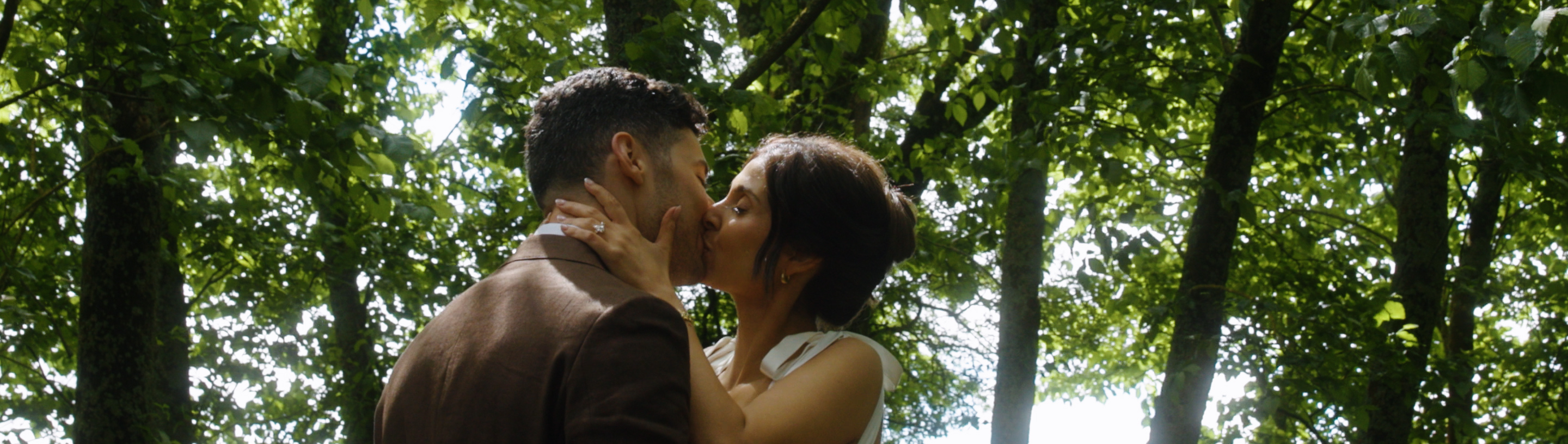 Frizzante Wedding Films SupplierHero Wedding Videography