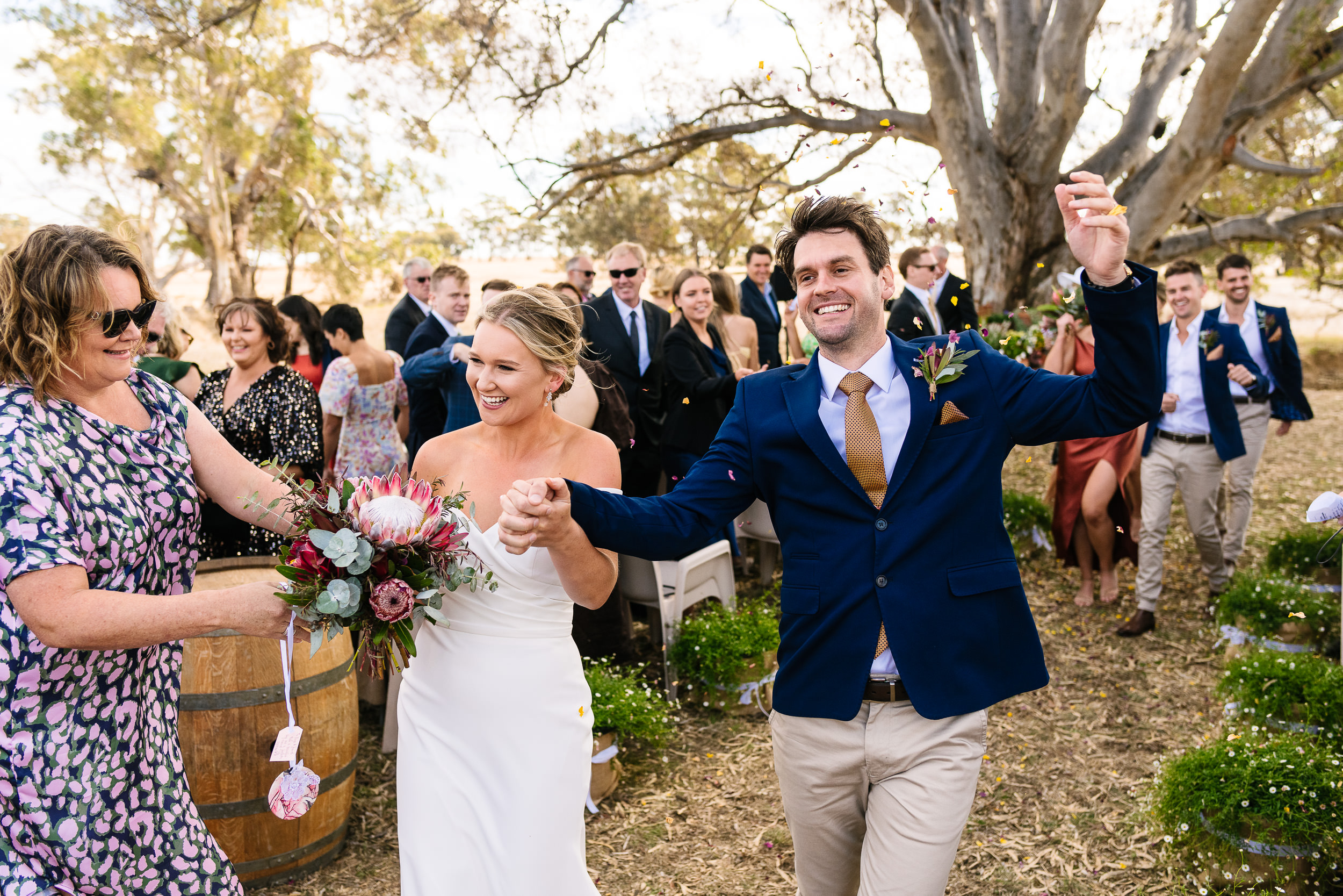 Ivy and Bloom Flowers SupplierHero Wedding Flowers