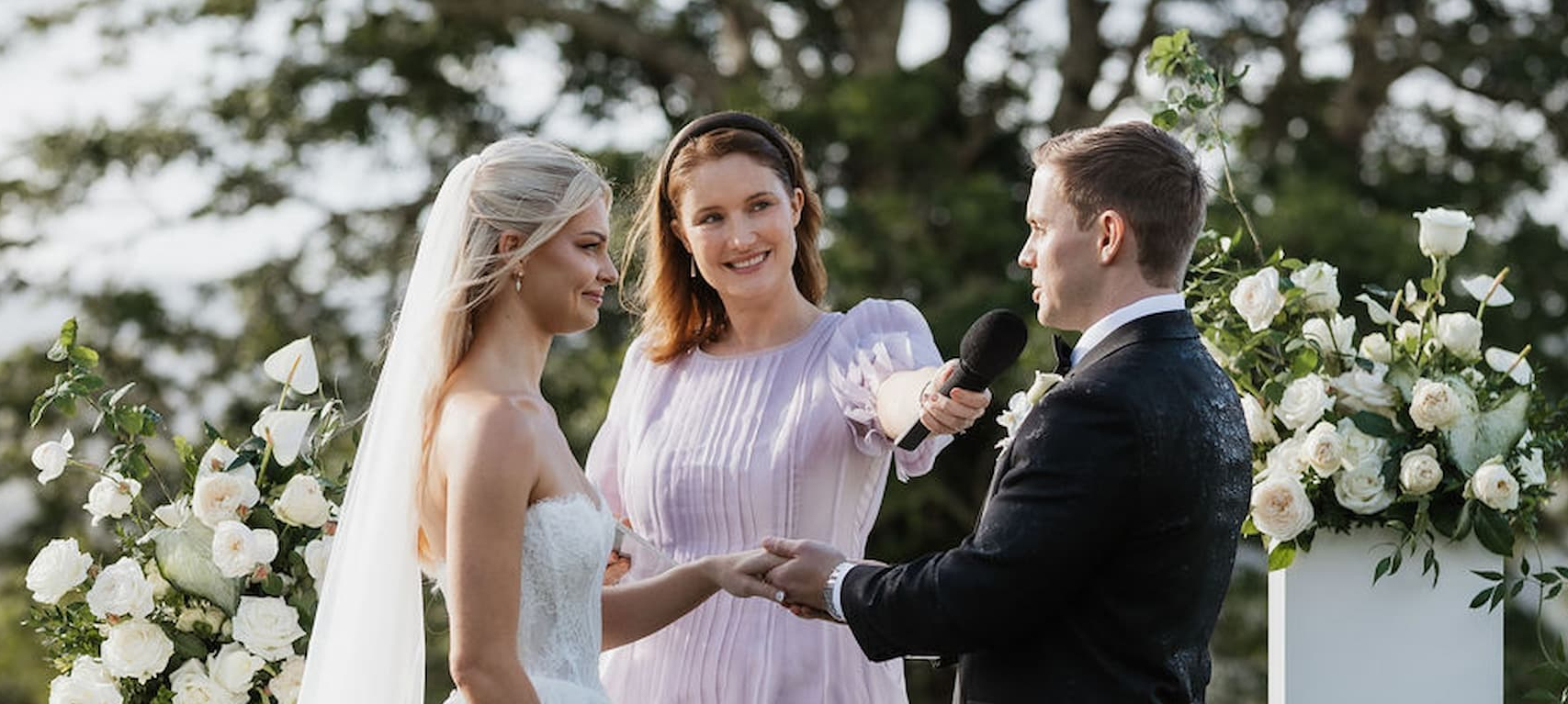 Jane - Sunshine Wedding Celebrant SupplierHero Marriage Celebrants