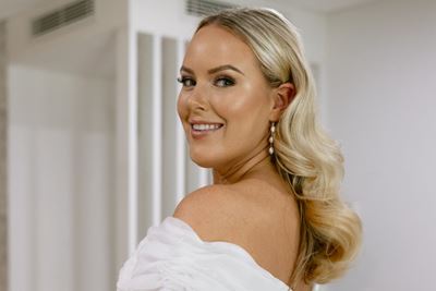 Kerry Howell Makeup SupplierProfileLive Wedding Hair and Makeup