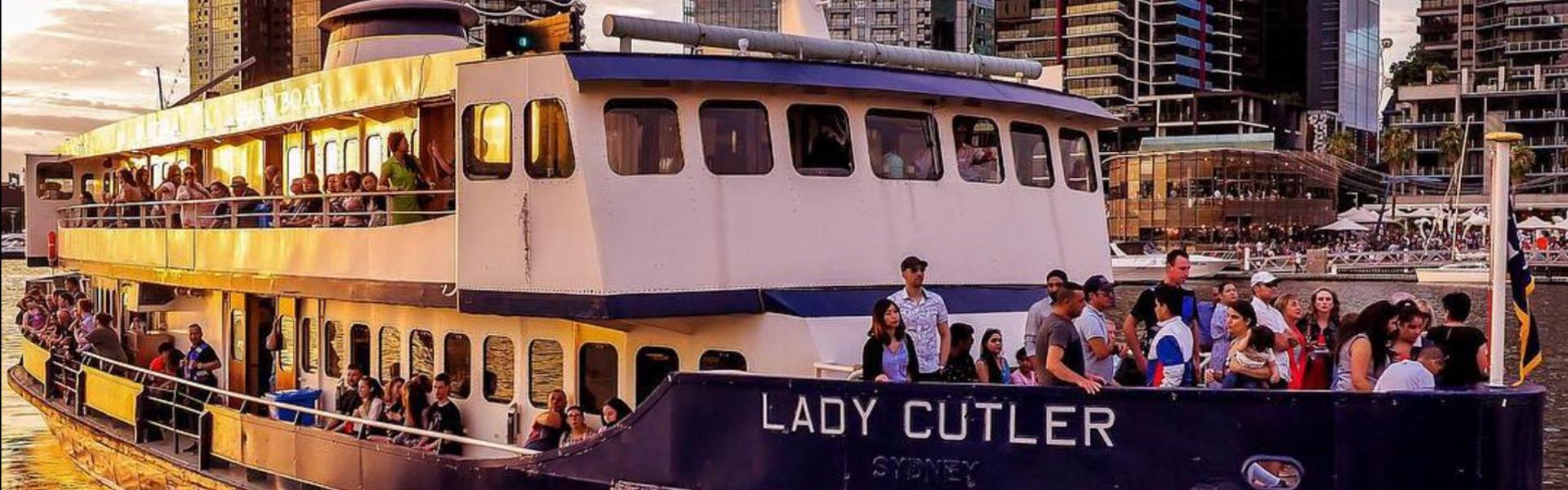 Lady Cutler Melbourne Showboat SupplierHero Wedding Venues