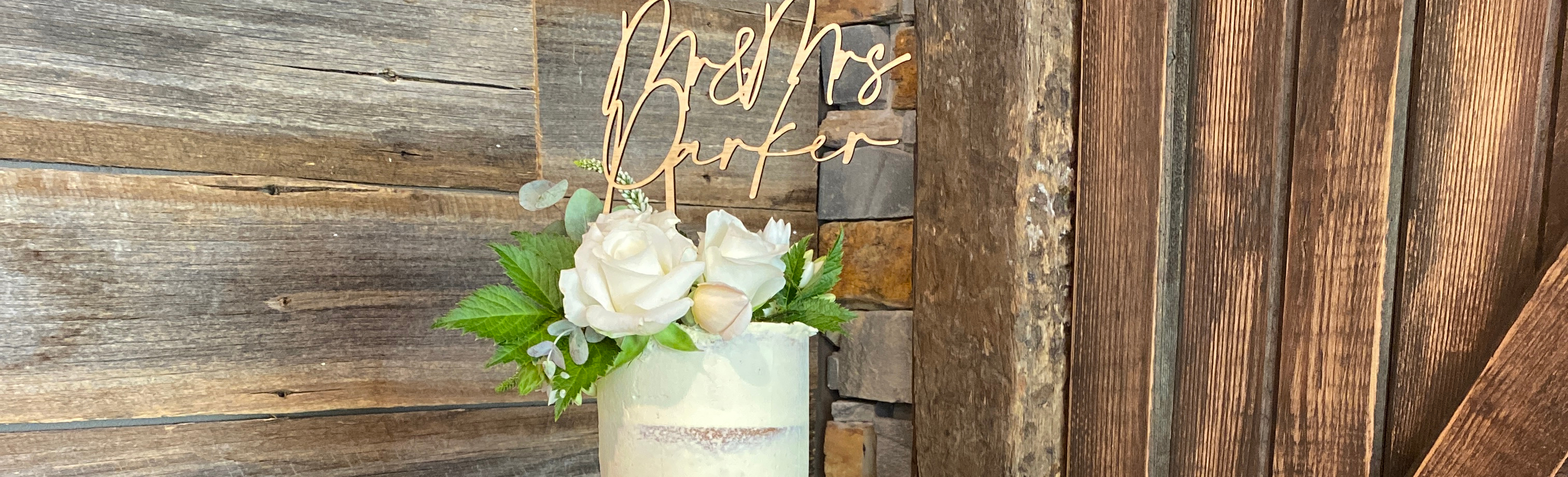 LazyCakes by Lauren SupplierHero Wedding Cakes