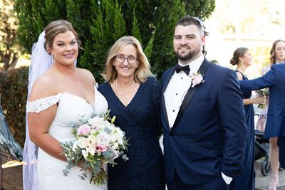 Leanne Booker Celebrant SupplierProfileLive Marriage Celebrant