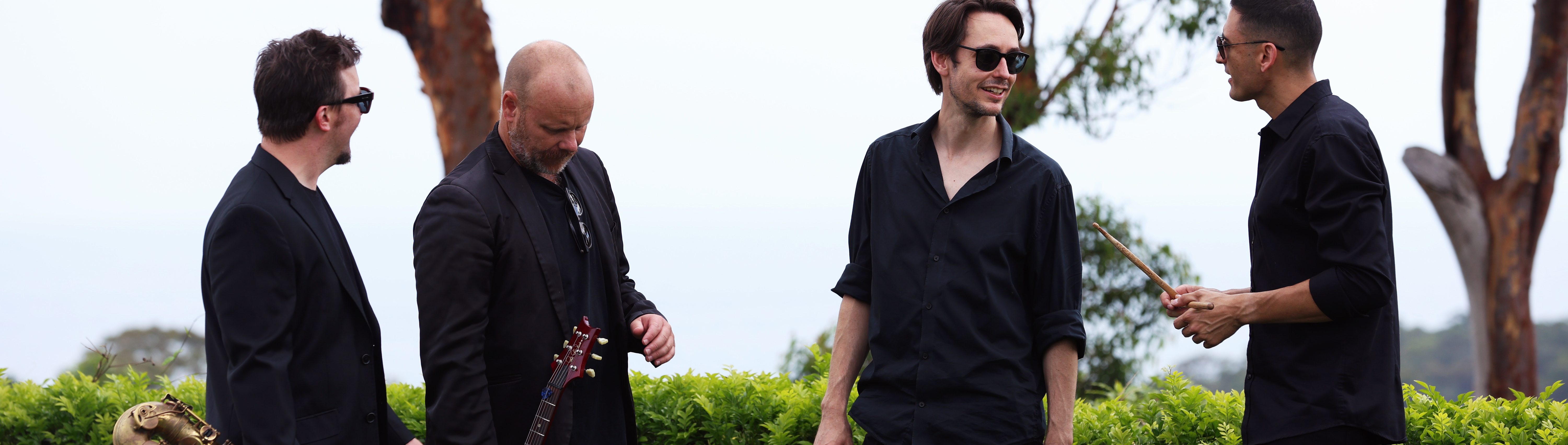 Les Mélomanes (The Music Lovers) SupplierHero Wedding Music