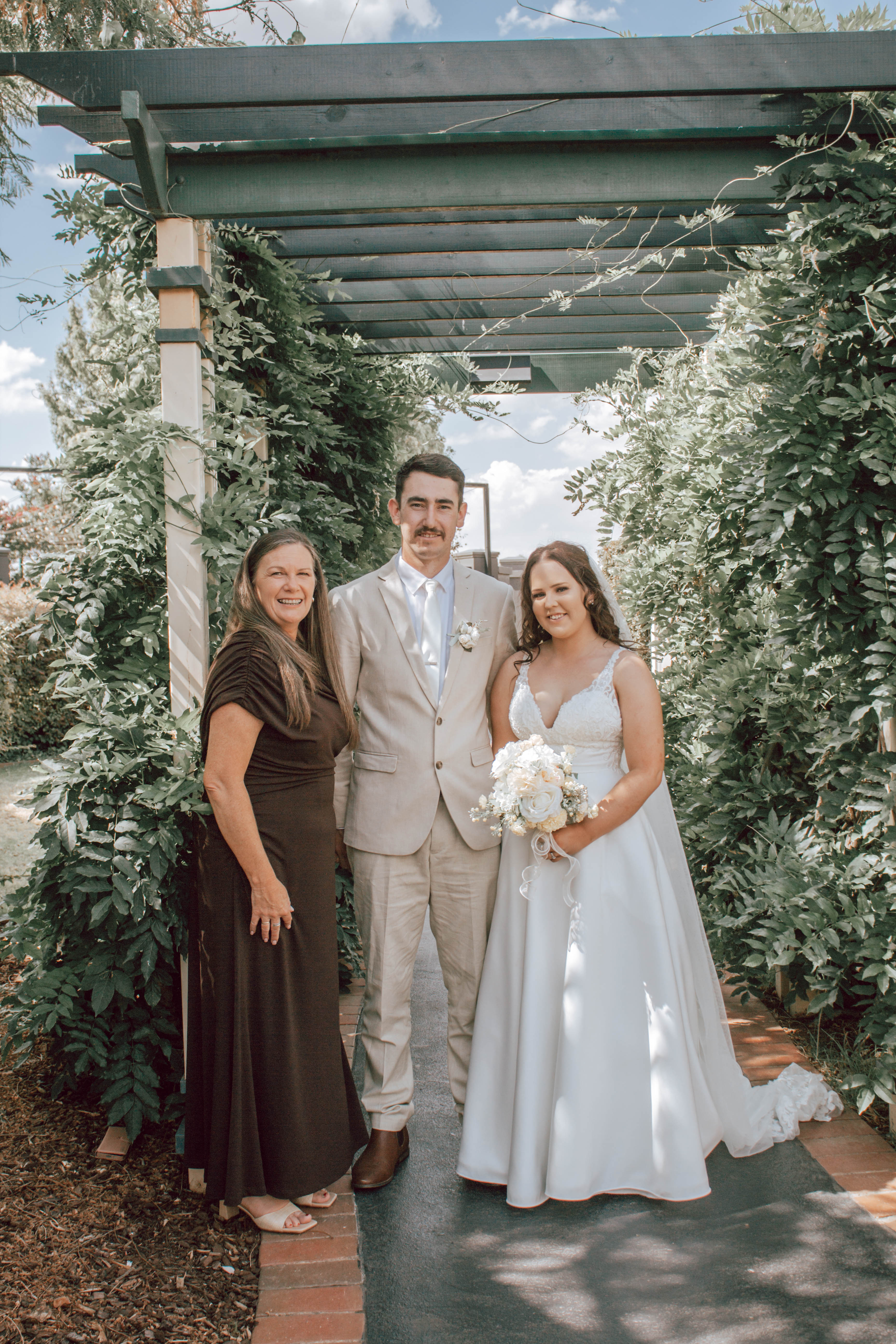 Lisa Ferguson Celebrant SupplierHero Marriage Celebrants