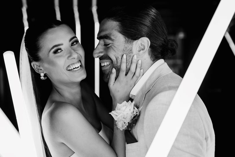 Love & Other Photography SupplierProfileLive Wedding Photography