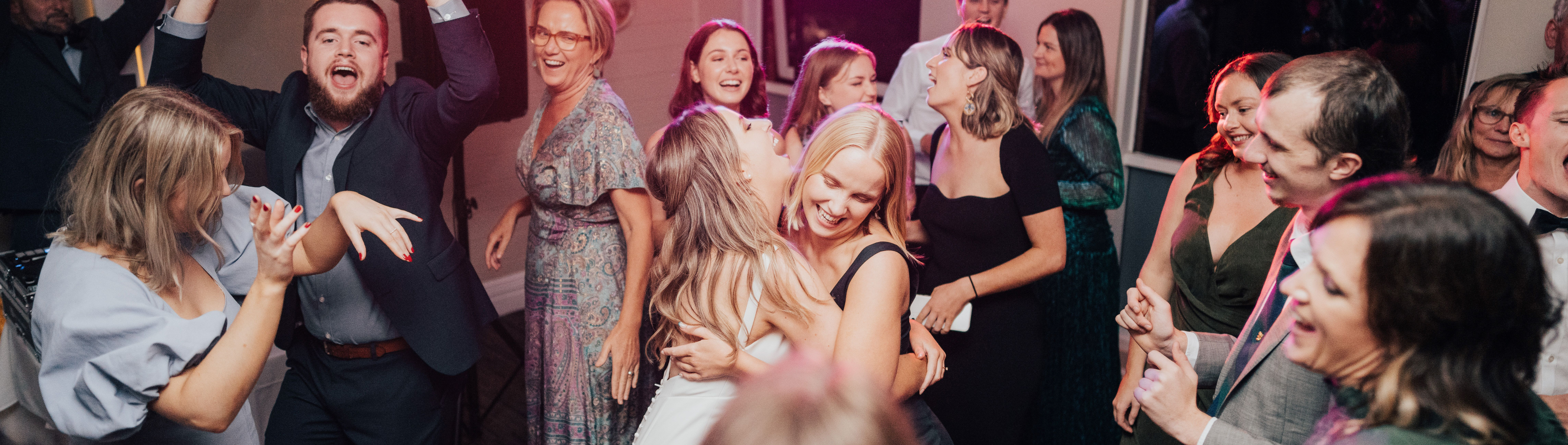 LT ENTERTAINMENT SupplierHero Wedding Music